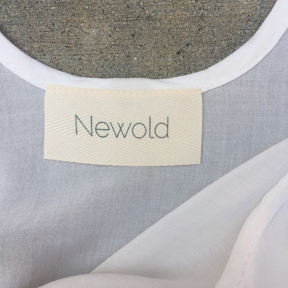 Brandy Melville Crop Top - Picture 3 of 6